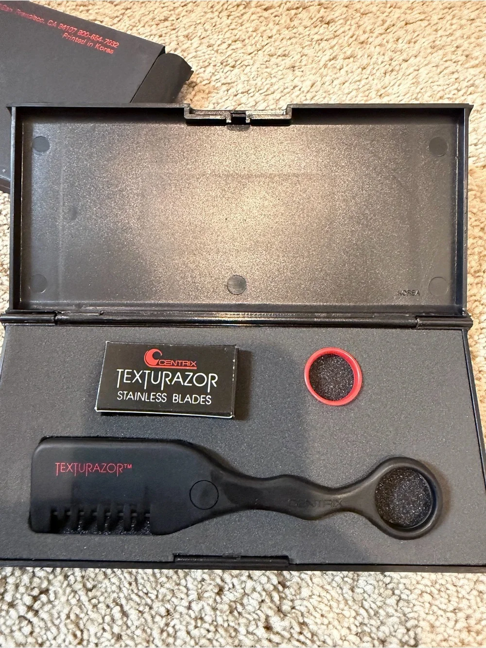 Centrix Texturazor Hair Texturizing Razor - Black with Red Accent